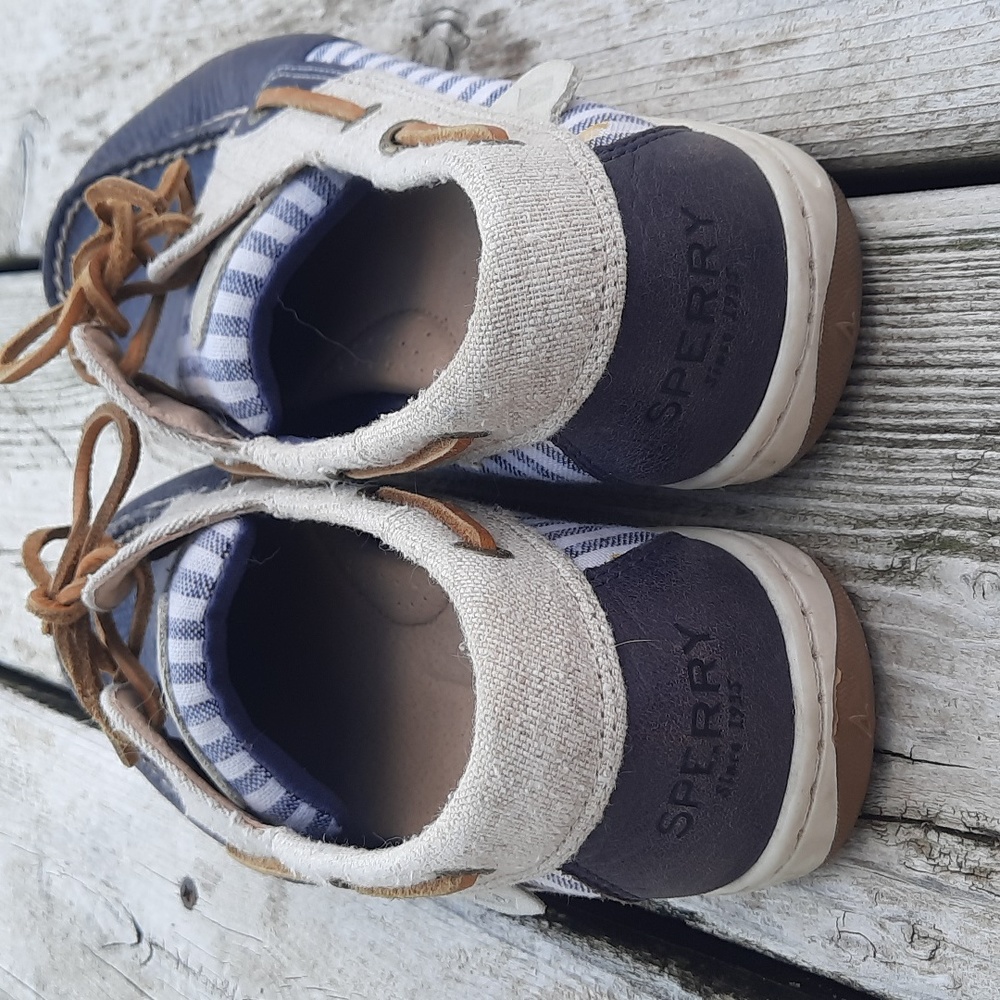 Sperrys - Picture 3 of 6